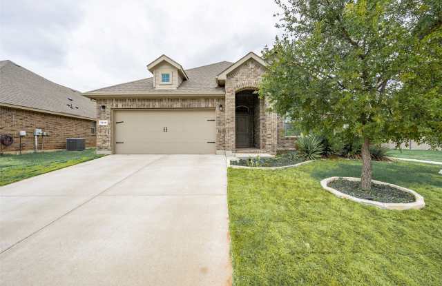 1548 Seabiscuit Drive Gallery 1