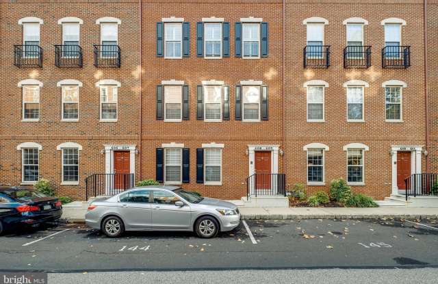 609 ADMIRALS WAY photos photos