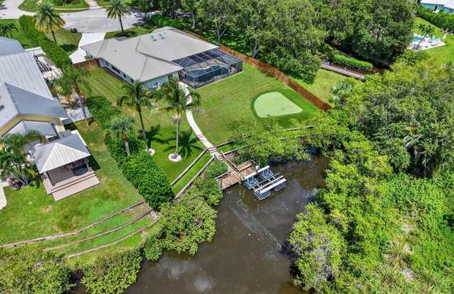 18246 RIVER OAKS Circle Gallery 2