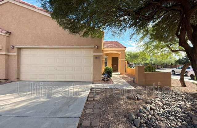 7041 West Downspell Drive Gallery 1