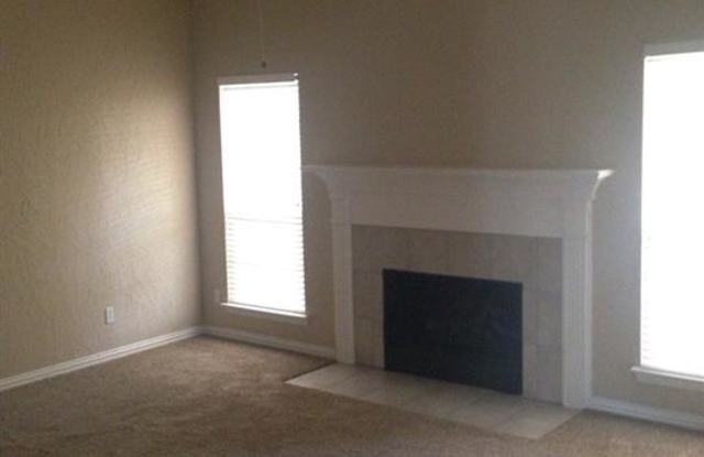 129 Parkwood Court Gallery 3