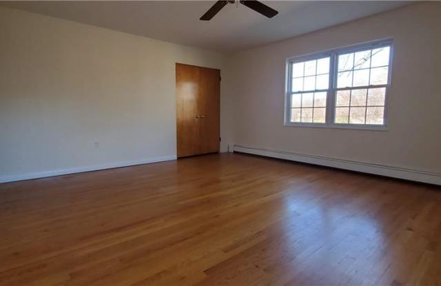 90 Gregory Avenue Gallery 4