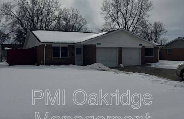 205 Debbie Dr - 205 Debbie Drive, Eaton, OH 45320