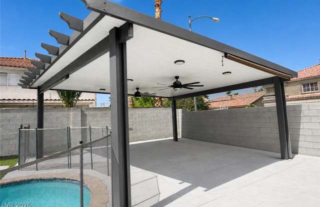 9682 Driftwood Island Court Gallery 2