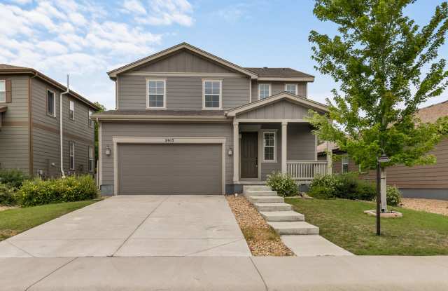 Beautiful 4 Bedroom Home in The Lakes at Centerra | 2,583 Sq. Ft. photos photos