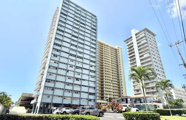 2br/2ba/1pkg in Makiki - Water/Sewer/Trash INCL! Gallery 1