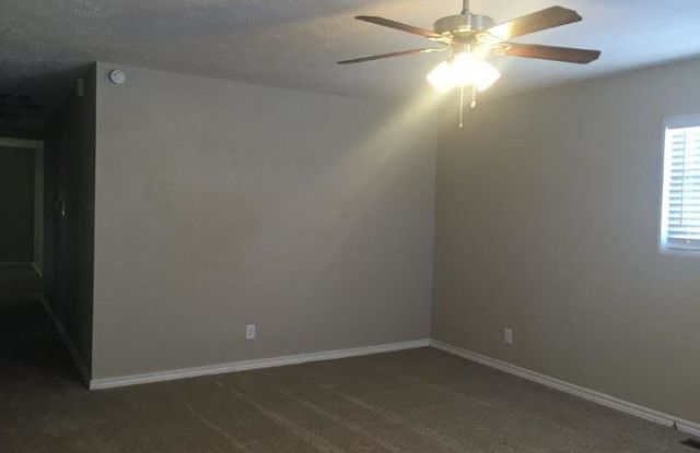 10221 Baribeau Lane Gallery 4