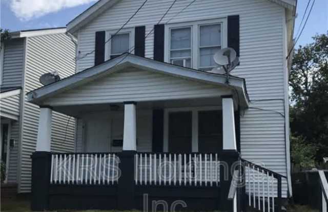 862 Rugby Street, Apt. # 1 Gallery 1