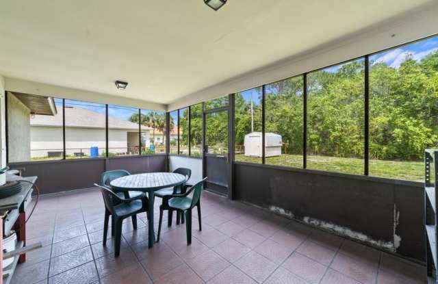 651 SW BADGER Terrace Gallery 3