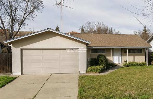 1635 Christina Avenue Gallery 1