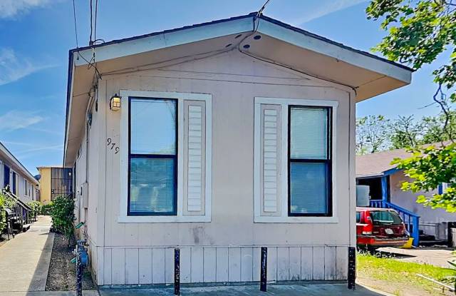 North Oakland Gem! photos photos