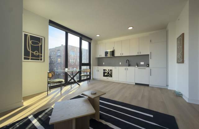 1100 West Grand Avenue photos photos