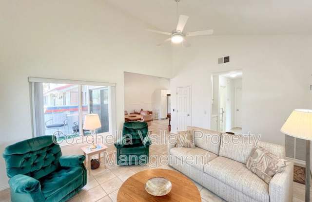 2010 Lawrence Crossley Rd photos photos