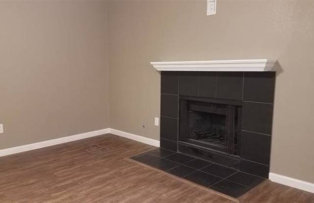 831 Woodland Court Gallery 3