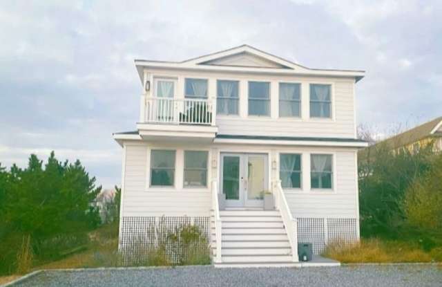 800 Dune Road photos photos