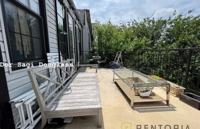 331 Melrose St - 331 Melrose Street, Brooklyn, NY 11237