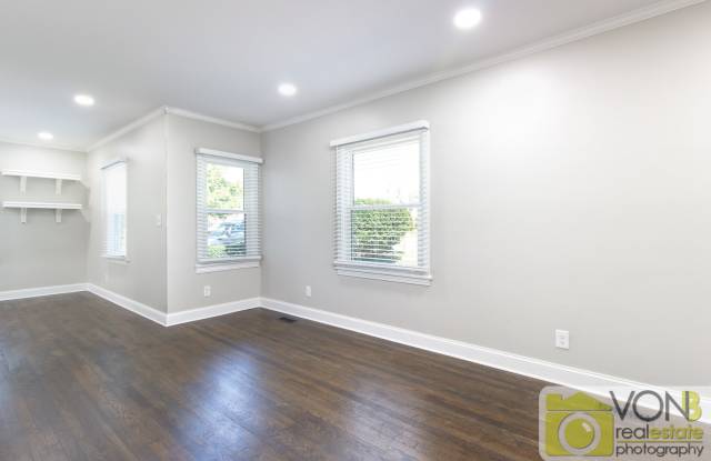 626 Burbank Circle photos photos