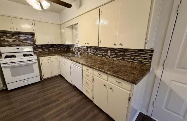3017 MCGAHA AVENUE Gallery 4