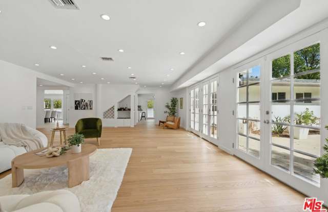 5220 Melvin Ave photos photos