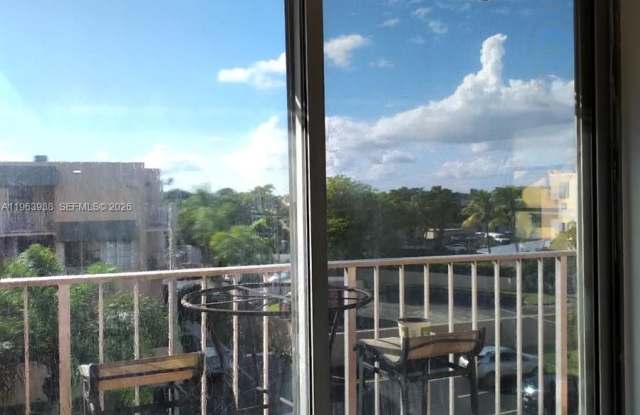 10700 SW 108th Ave photos photos