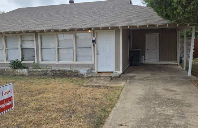 1910 WOOD AVENUE - 1910 Wood Avenue, Killeen, TX 76541