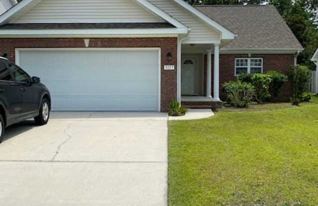 Home in Masonboro Village - 5117 Long Pointe Road, Myrtle Grove, NC 28409