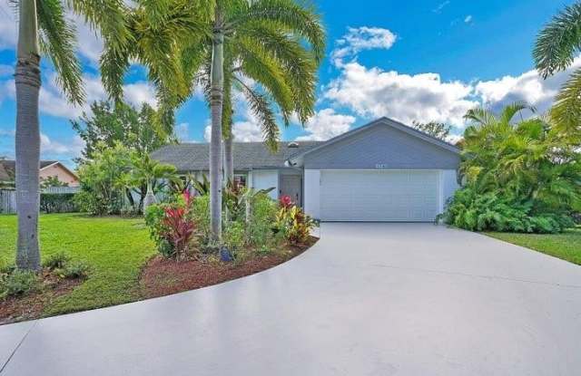 1740 Shower Tree Way photos photos