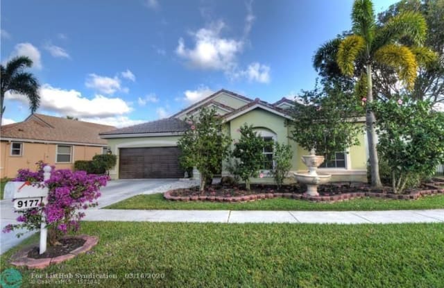 9177 Cove Point Cir - 9177 Cove Point Circle, Palm Beach County, FL 33472