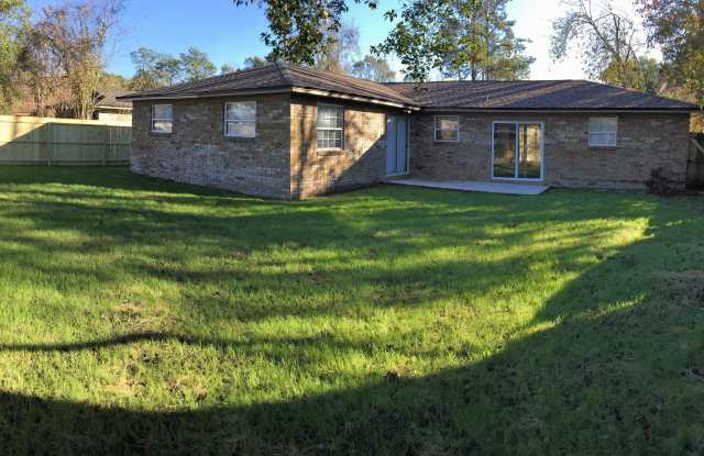 5571 LOFTY PINES CIR S Gallery 2
