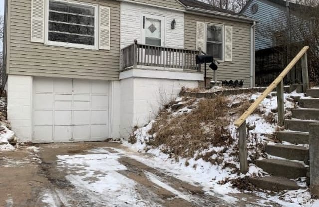 4109 N 60th St - 4109 North 60th Street, Omaha, NE 68104