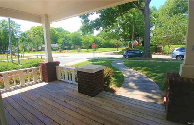 433 Summit Avenue Gallery 2