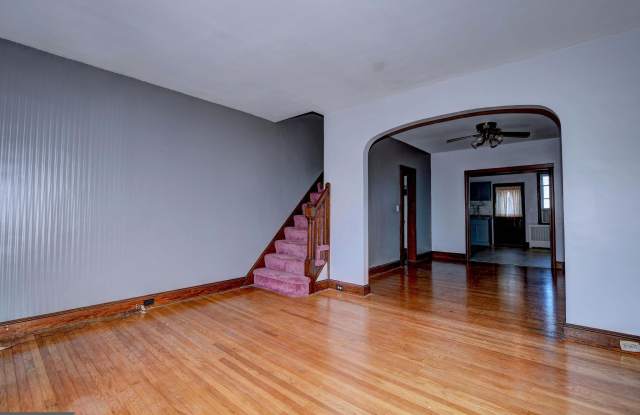361 ELRINO STREET Gallery 4