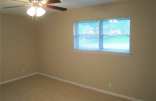 528 E Redbud Drive Gallery 4