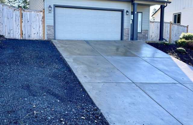 Stunning new build in Lowell photos photos