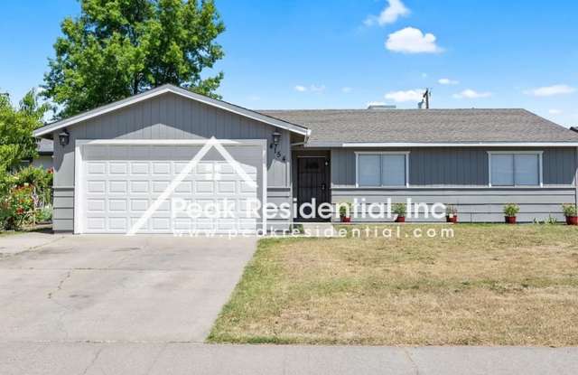 Updated 4bd/2ba North Sacramento Home with 2 Car Garage photos photos