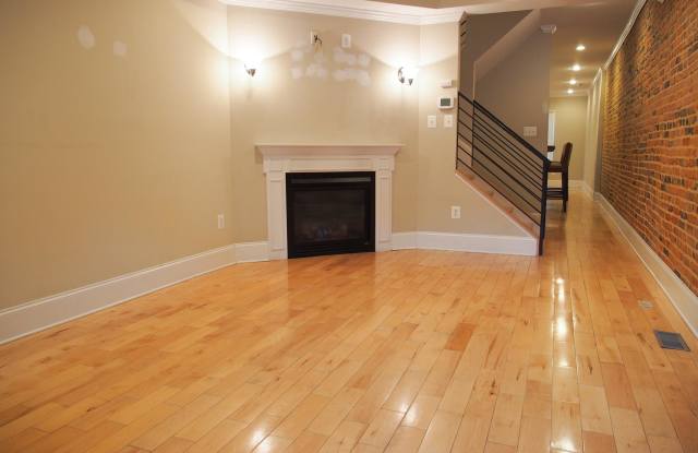 908 S LINWOOD AVENUE Gallery 2