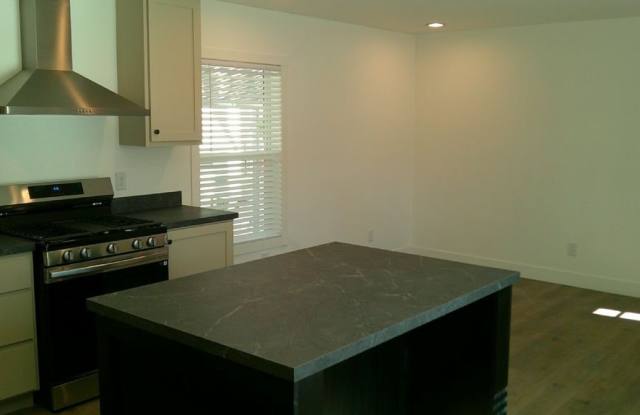 2800 S. Lamb Blvd. photos photos