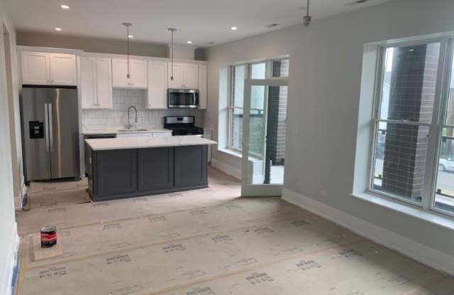 1652 N Western Ave 2 - 1652 North Western Avenue, Chicago, IL 60647