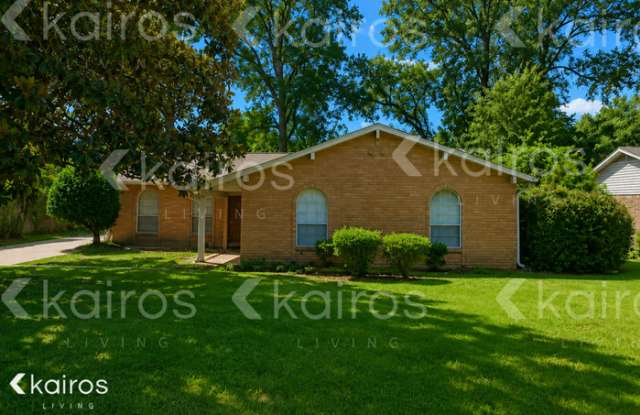 5617 Vista Bonita Drive South Gallery 1