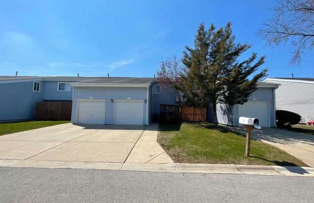 283 E Alpine Drive - 283 Alpine Drive East, Glendale Heights, IL 60139