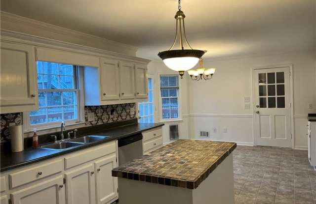 1190 Haverhill Trail Gallery 4