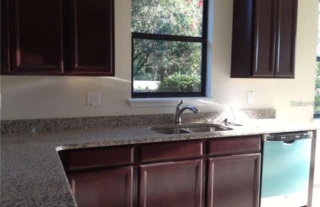 15202 ANGUILLA ISLE Avenue Gallery 2