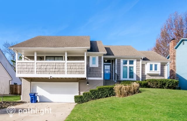 10250 Garnett Street - 10250 Garnett Street, Overland Park, KS 66214