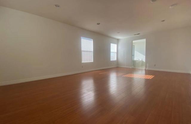 4 BEDROOM HOME FOR LEASE IN RANCHO CUCAMONGA Gallery 4