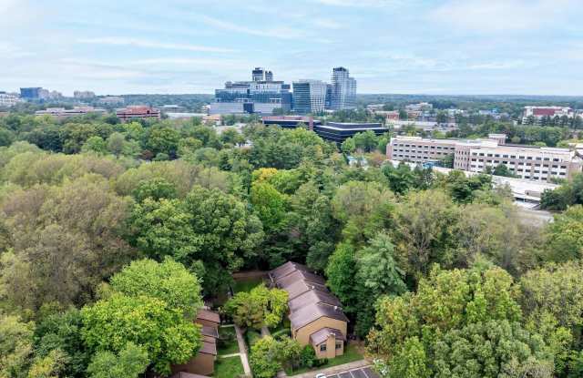 2004 HEADLANDS Circle - 2004 Headlands Circle, Reston, VA 20191