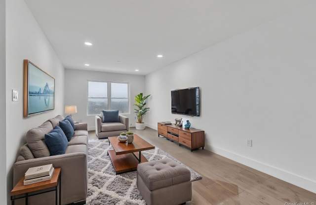 74 Broadway unit: 2A photos photos