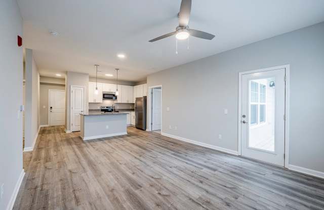 Parkway at 31 Apartments Gallery 4