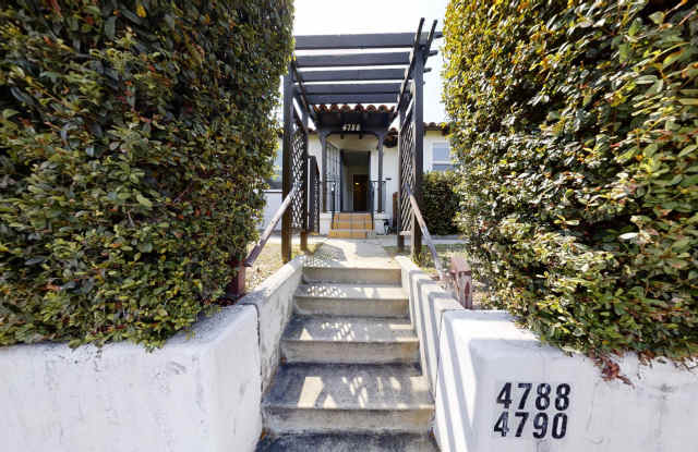 4788 College Ave Gallery 2