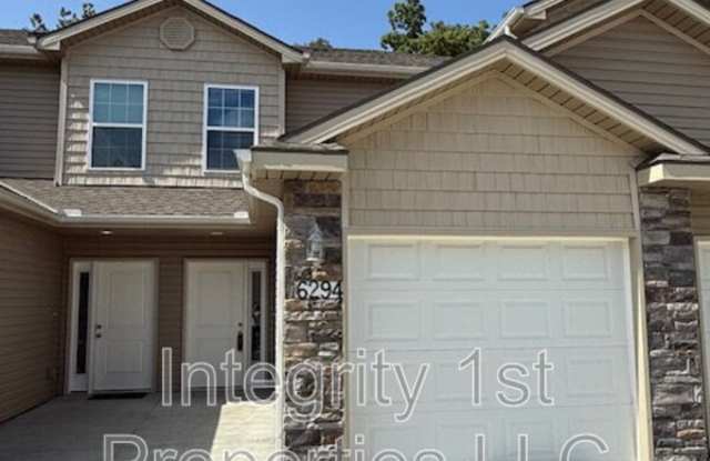 6294 NE 44th St photos photos