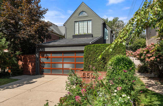 650 Wallace Street - 650 Wallace Street, Birmingham, MI 48009